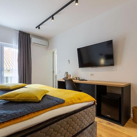 2M Exclusive Rooms Задар Экстерьер фото