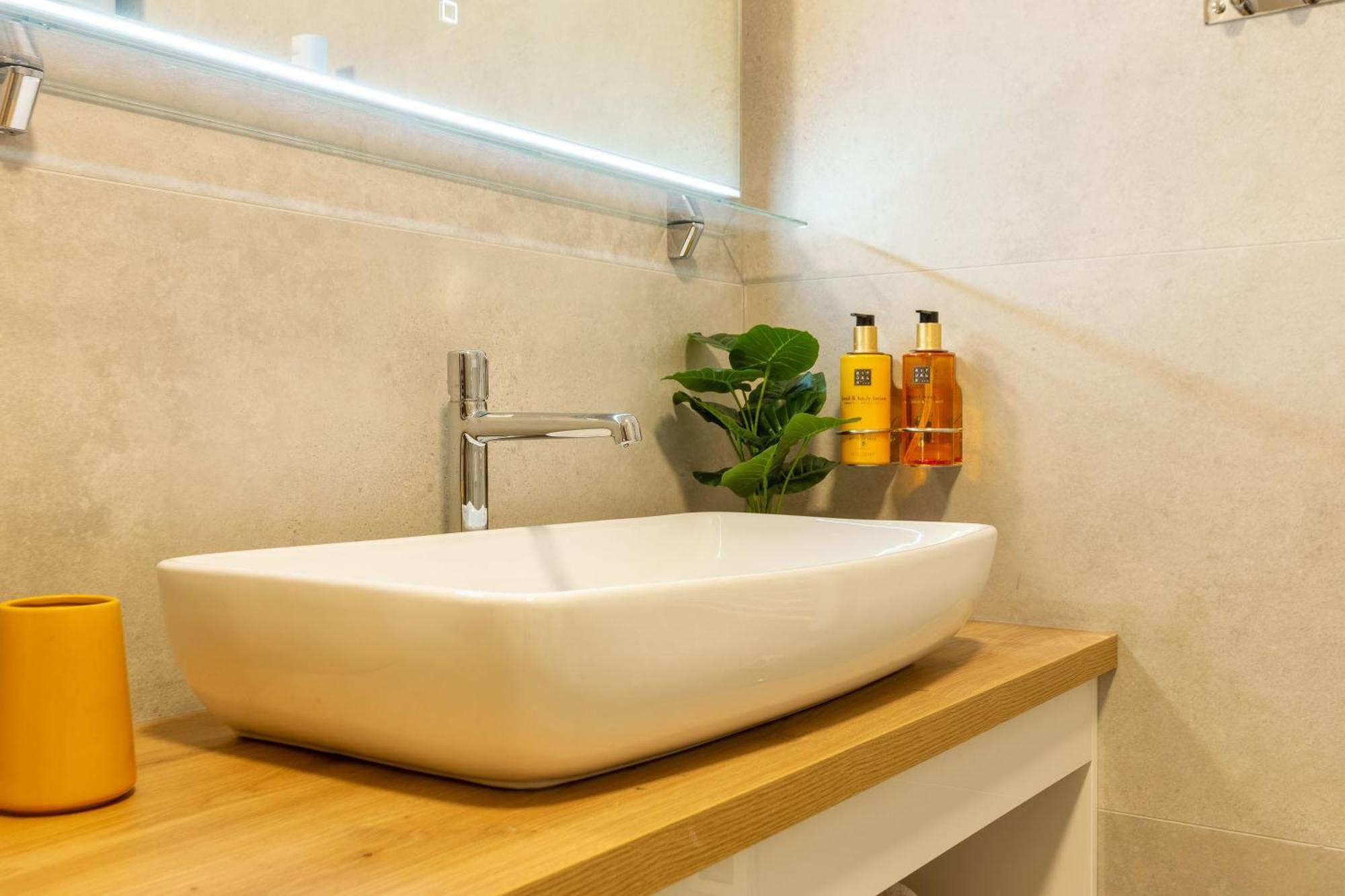 2M Exclusive Rooms Задар Экстерьер фото